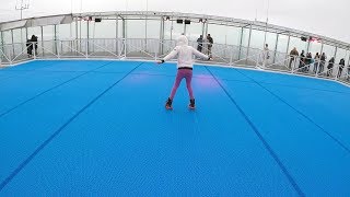 VLOG • ON A FAIT DU ROLLER EN HAUT D'UN GRATTE-CIEL ! - Studio Bubble Tea