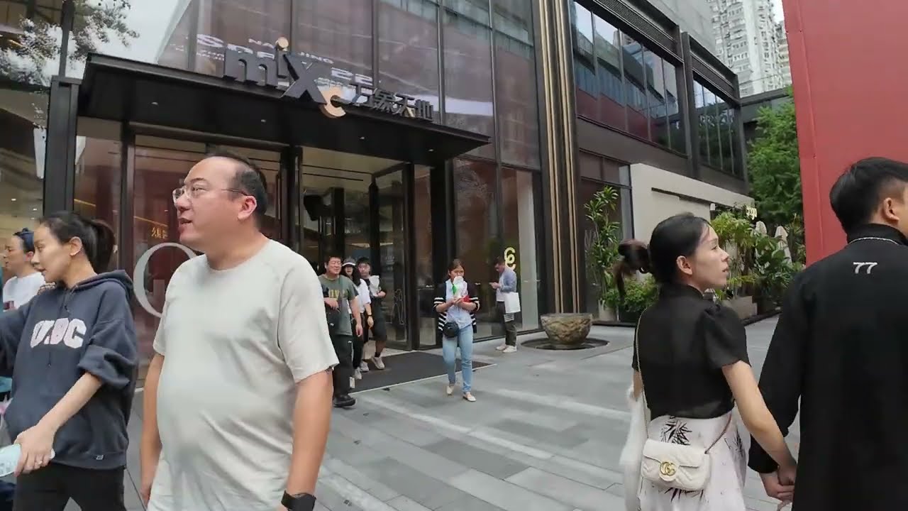 [4K HDR] Nanjing Live - Street View - The MixC Dept. 2023