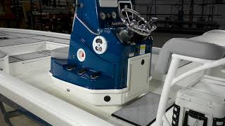 Avid Boats 23 FS Bay Boat - Walkthrough Video