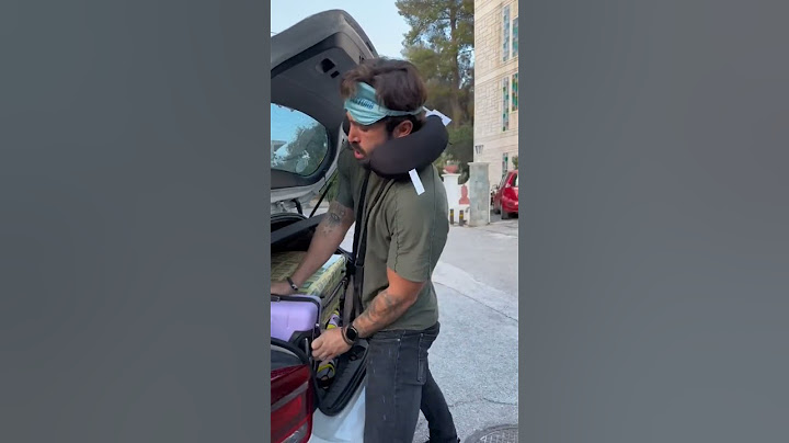 Καθε φορα που φευγεις για ταξιδι με την κοπελα σου