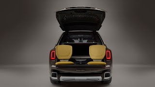Rolls Royce Cullinan 2025 with luxury details