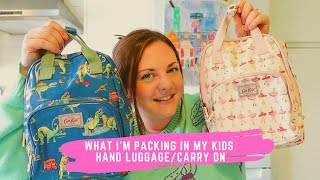 What I'm packing in my kids hand luggage/carry on