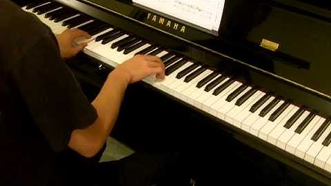 Bastien Intermediate Repertoire 2 No.32a Variations on Yankee Doodle Theme Con Spirito (P.60)