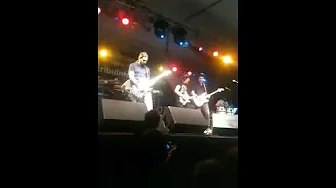 Davi Moraes, Andreas Kisser e Armandinho tocando juntos o frevo do trio elétrico Davi Moraes, Andreas Kisser e Armandinho tocando juntos o frevo do trio elétrico