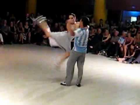 Ruben y Sabrina Veliz - Jump in slow motion