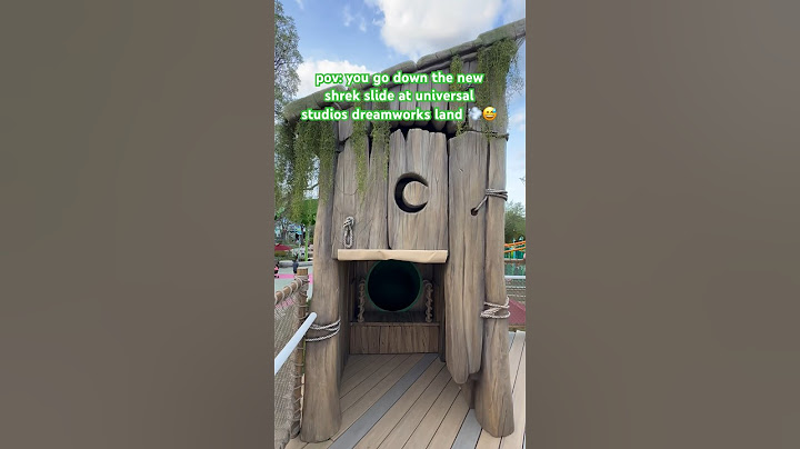 this slide is a real gas 😂 #shrek #dreamworks #universalstudios