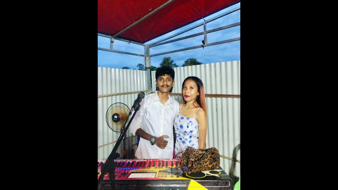 Ricky Moreno🎹🎤Cover Fofoun Nebe Hasoru o ( Cipt.Legendaris " Mãe Cidalia )