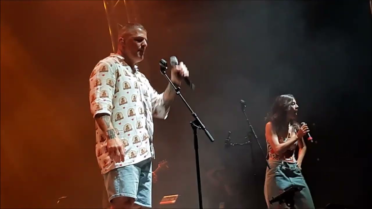 Εισβολέας & Νεφέλη Φασούλη ~ Φύσα σιωπηλά