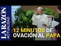 Doce minutos de aplausos para recibir al Papa en el movistar arena