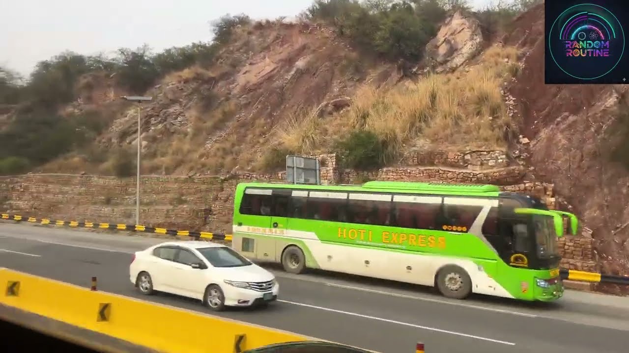 لاہور سے اسلام آباد کا خوبصورت سفر | موٹروے   Smooth Ride on M2