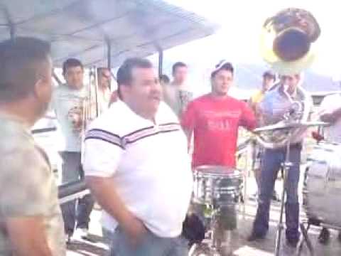 El Coyote Y Su Banda Tierra Santa-Pagando Una Manda Ala Virgen En El Cerro DE CD.Obregon,Son.