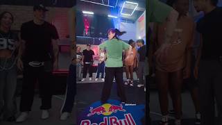 Dançando Na Red Bull