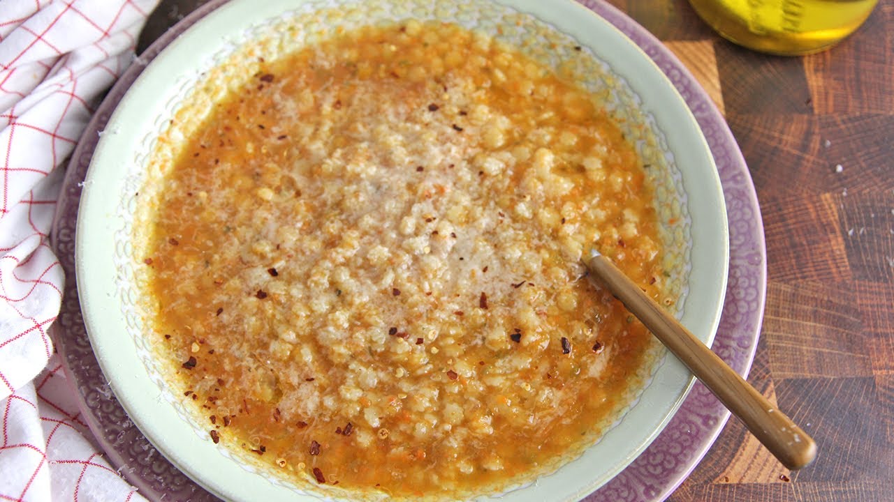 ⁣Italian Veggie Broth with Pastina