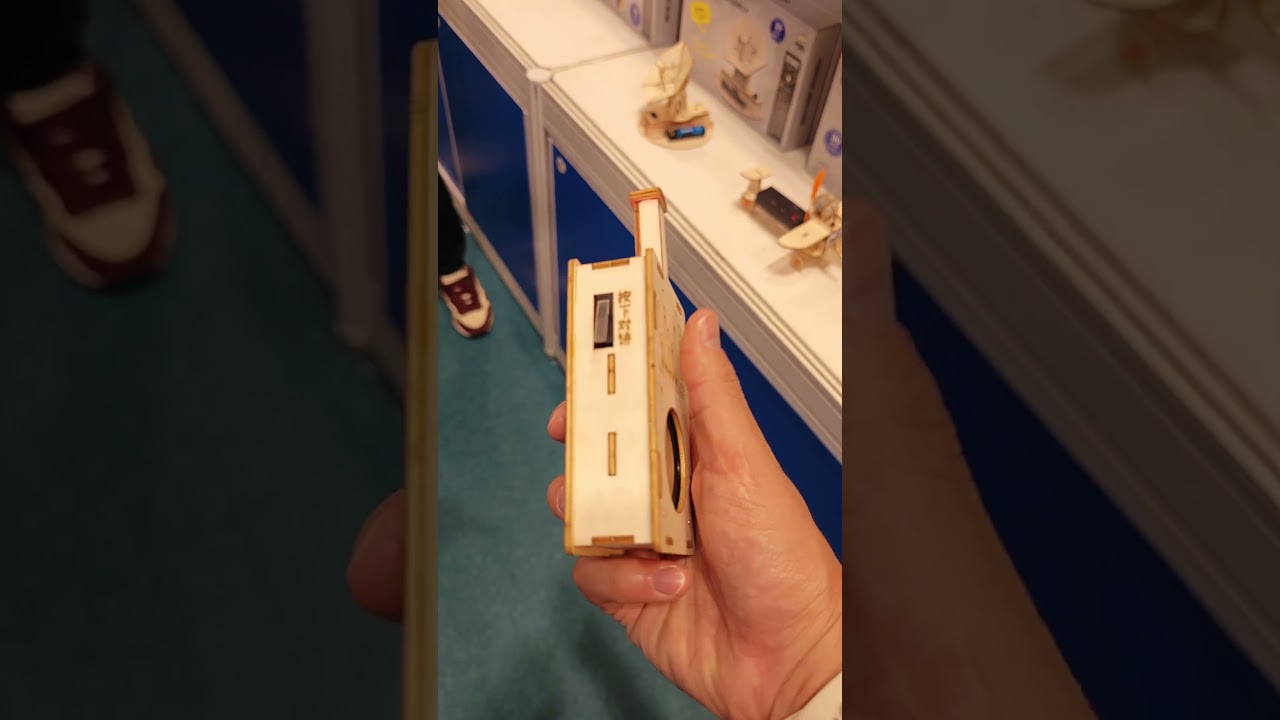 DIY WALKIE TALKIE   HKTDC JAN 2025