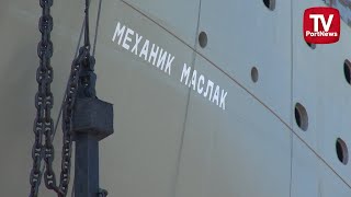 «Адмиралтейские верфи» спустили на воду первый серийный траулер проекта СТ-192 «Механик Маслак»