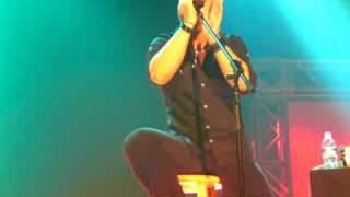 DAUGHTRY New Song "Standing Still" Live in Charlottesville, VA
