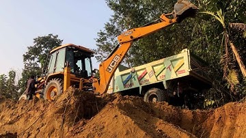 Video Of Mud Loading / Backhoe 3DX Machine Loading Soil New