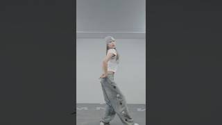 Inji  Big Up shorts choreography