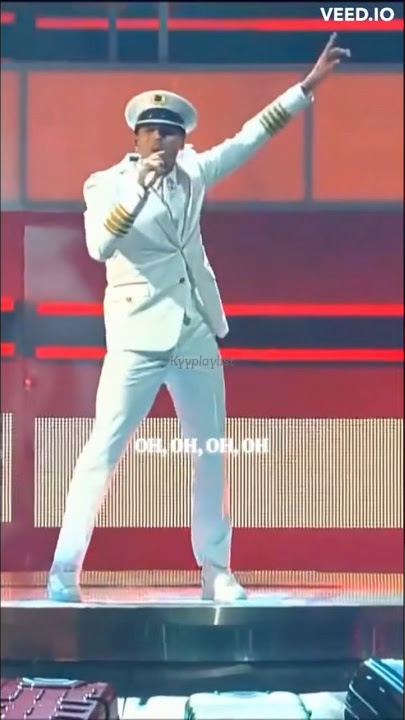 Chris Brown Smashes 'International Love'๐๐#shorts #chrisbrown