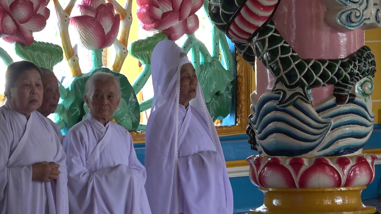 Tay Ninh, Vietnam - Cao Dai Holy See (The Devotees)