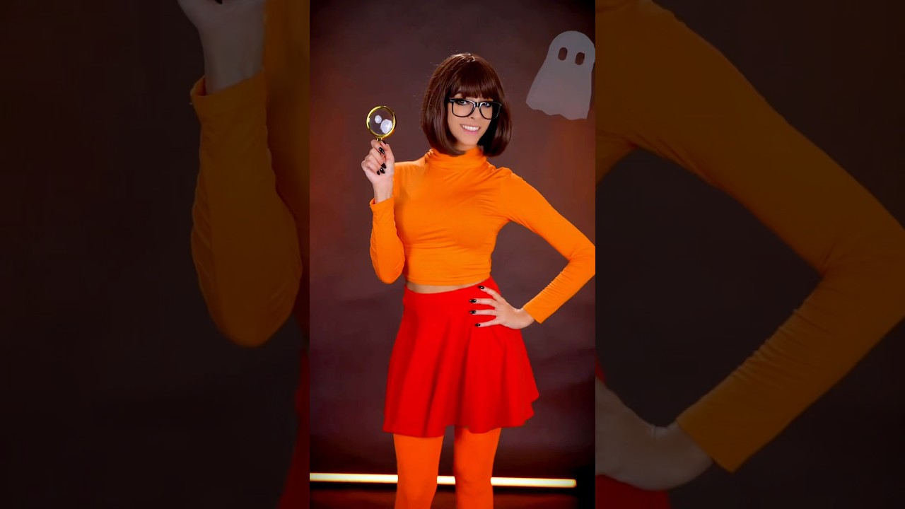 Velma 🧡 #foryou #helpmemakethismakesense #trending #gothclub #emo #dance #cosplay