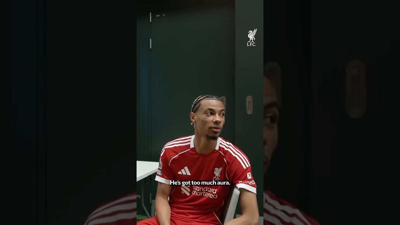 'He's got too much aura!" 🇫🇷 🤝