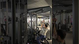 GEREKSİZ SPOR VİDEOSU sırt falan #funny #gym #gokalaf #pretend #motivation #lifestyle