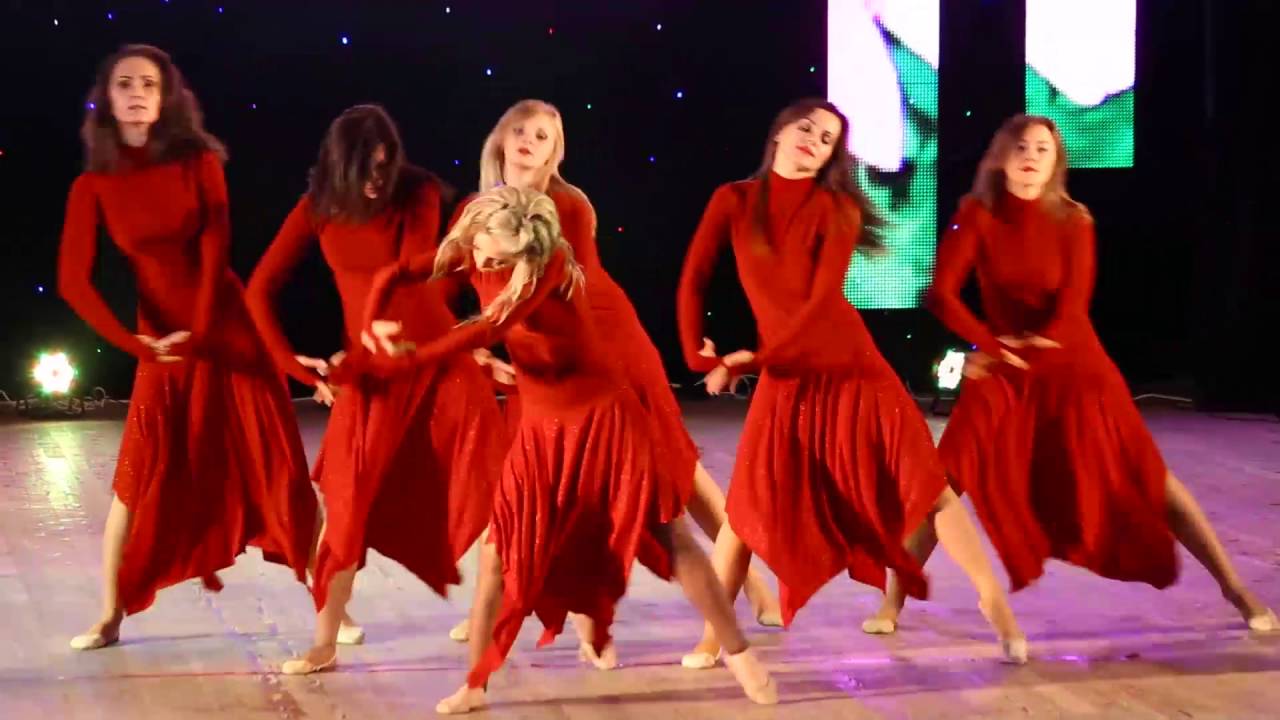 Хореографи школи танців «Денс сіті», танець «Мальви»
