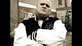 Joe Rilla feat. B-tight - Zeig mir was du hast.wmv