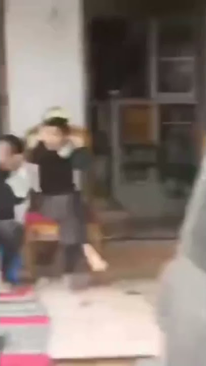 sekali bunyi kaca pecah tembok rontok..brewog audio