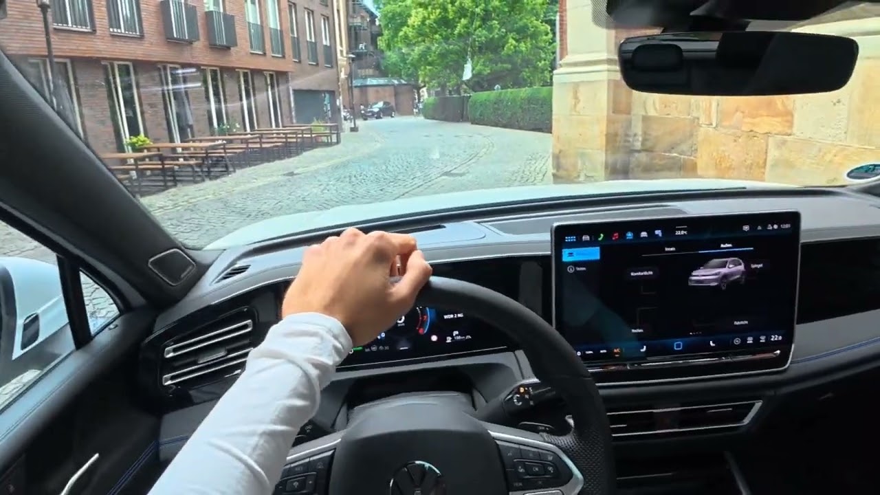 POV VW Tiguan R-Line 2025 1.5 eTSI 150 PS               My First Video on YouTube
