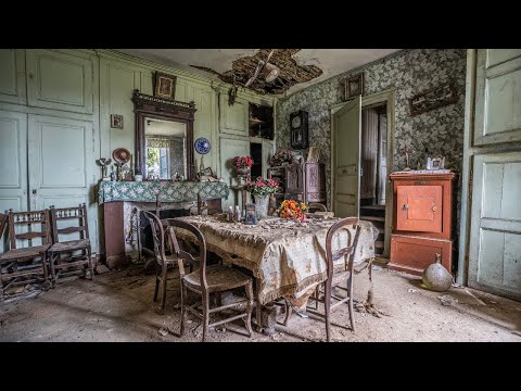Exploring A Time-Capsule
