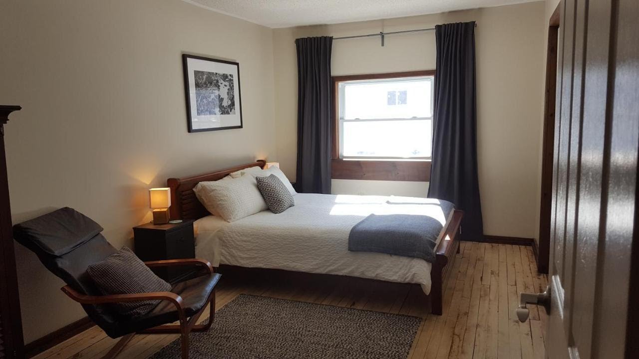 Oakview Lodge & Marina, Algonquin Highlands, Canada