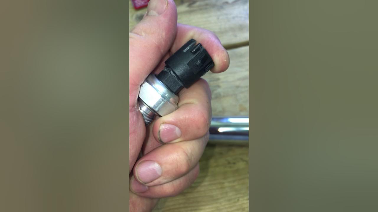 2010 GMC 6.2L Yukon Denali oil pressure sensor intro YouTube