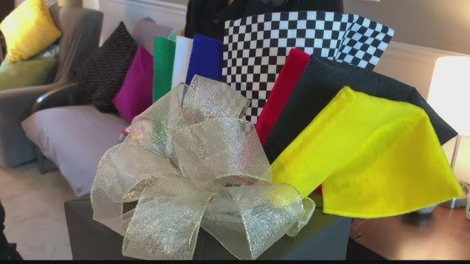 Giftology: How to Fill a Gift Bag with Tissue 