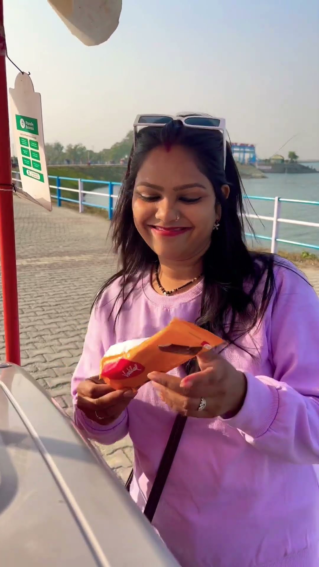 Wife Talent ? It’s my ice cream ? #family #funny #avanishkumarverma