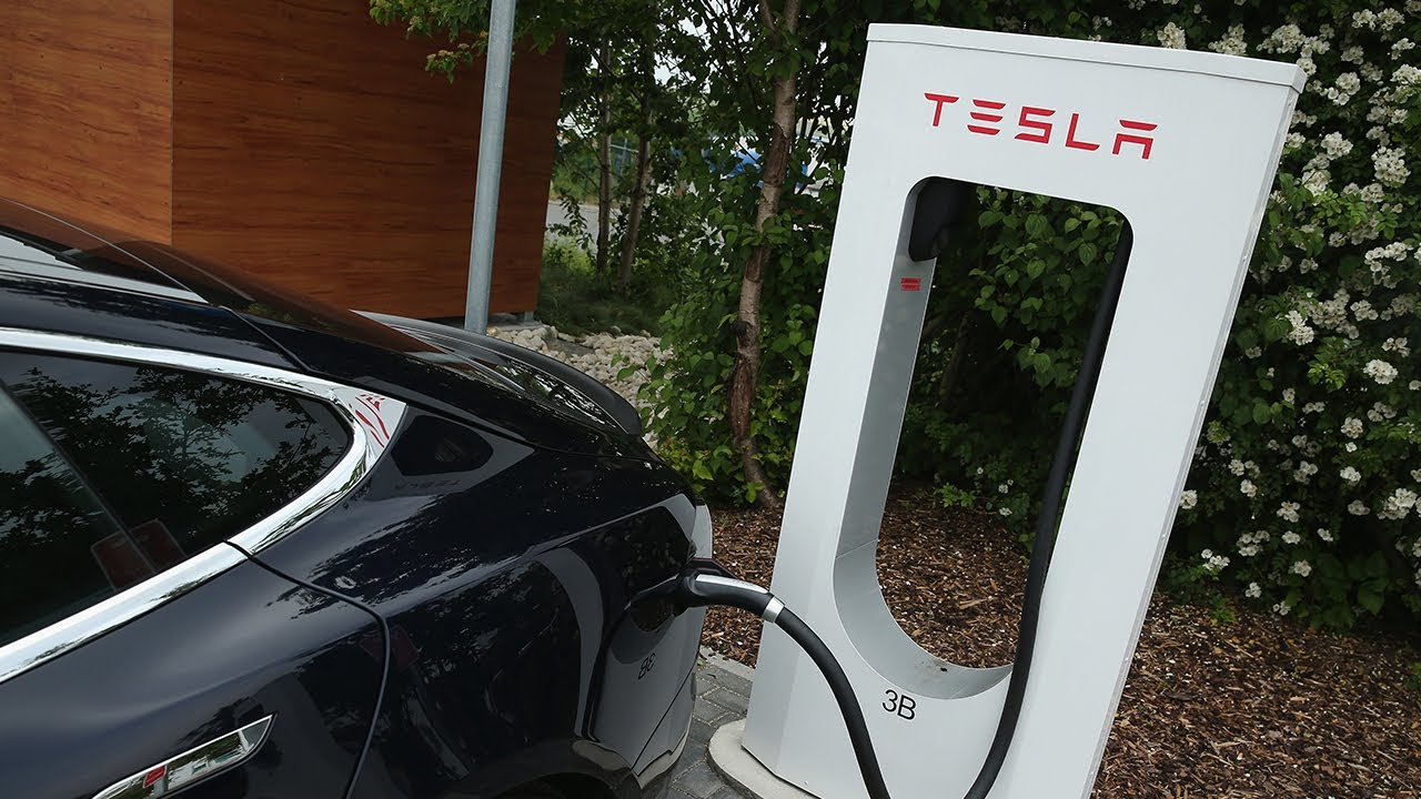 Be Careful With Tesla If You Think It’s a Car Company, Jim Cramer Says