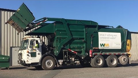 Autocar WXLL • Amrep HX-450 Front Loader Garbage Truck!!