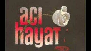 Video thumbnail of "Kubat - Gülüm (aci hayat)"