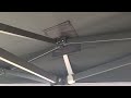 L’intérieur d’un barnum 2x3 NOIR pratique et rapide à installer