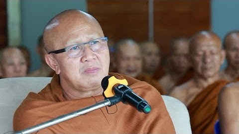 เช้านี้ 16กค.68 ที่ศาลาสิ้นคิด บรรยากาศคณะพระสงฆ์และแม่ชี ก่อนฉัน โดยมีหลวงตาพระสิ้นคิด สนทนาสาระ