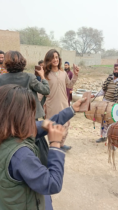Saraiki 🤏jhumar Saraiki😗 dance🥰 👍Saraiki🙏 Dhol