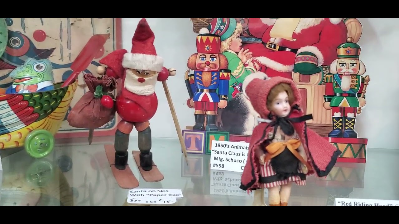 Old Tin Toys, Lithographs, and Puppets (1880's and up)