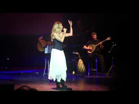 Anna Vissi unplugged