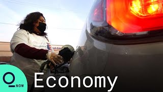 Drivers Flock to Chicago Gas Stations for Free Gas