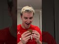 ブチギレたお兄ちゃんにローソンの新作どらもっちを食べさせてみた結果w w w w
