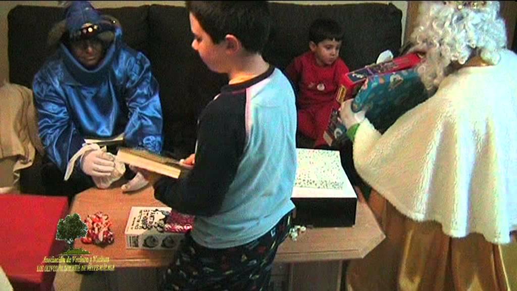 Visita de los Reyes Magos a las Casas 2013