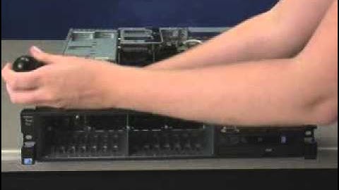 IBM System x3690 X5 - FRU - Remove Bezel