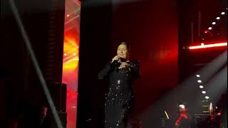 Sibel Can - Emret Öleyim Canlı Performans