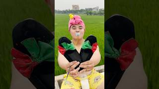 Na Tuấn Comedy : baby shines shoes #shorts